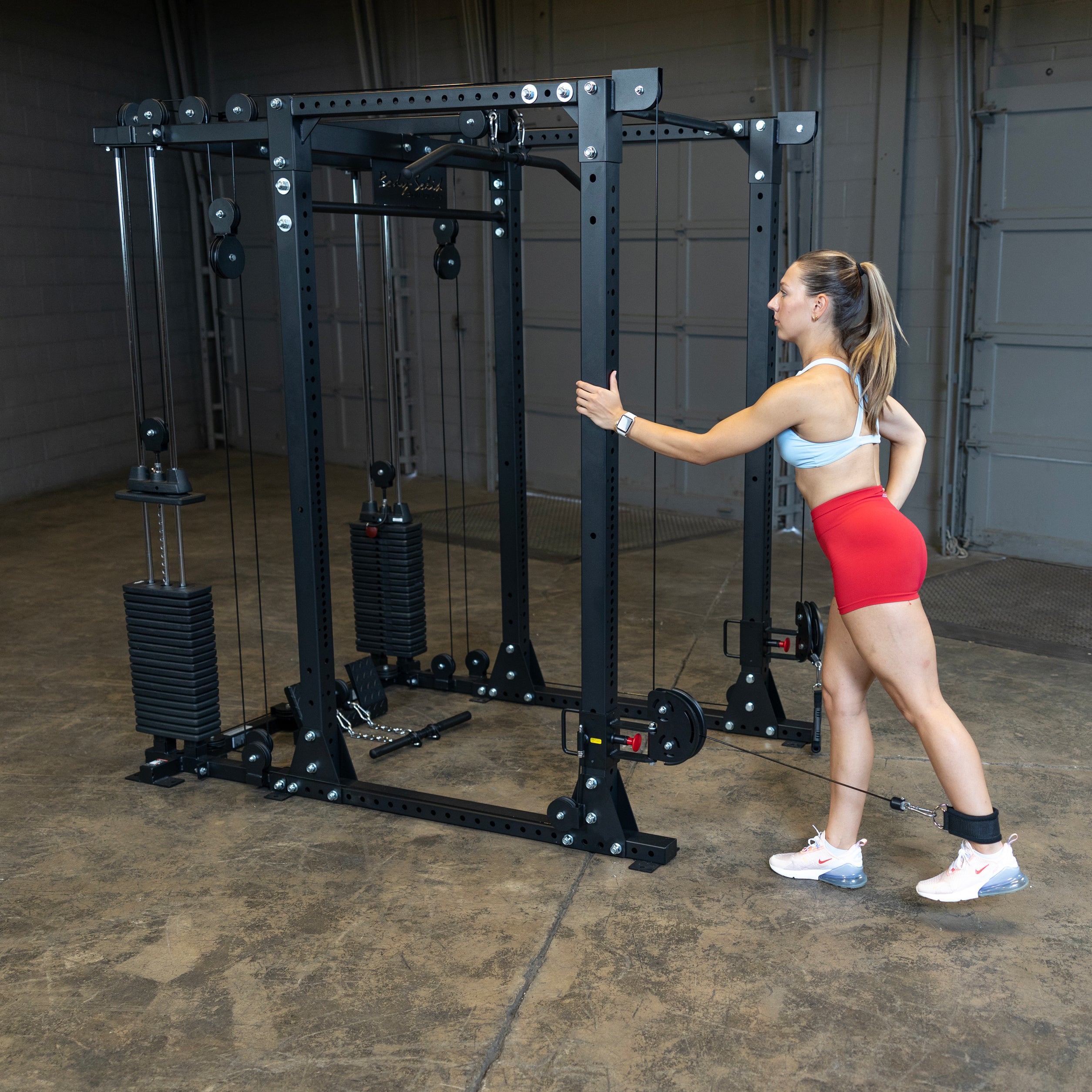 Body-Solid Functional Trainer-Aufsatz mit Gewichtsstapeln GPRFTS